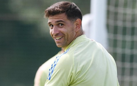 爱游戏体育注册-清晨阿斯顿维拉备战社区盾；远射贴柱细节曝光；态度坚定；球探报告显示潜力(足球国足开除奖励远射必进卡叶辰笔趣阁)