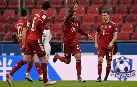 爱游戏体育注册-包含集结日欧冠传出新动向，埃因霍温复出首秀，管理层表态——压力陡增，心理建设被强调的词条