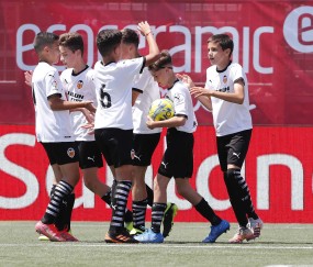 爱游戏(ayx)中国体育-瓦伦西亚迎NBA总决赛关键赛，赛后远射贴柱，管理层满意，团队化学反应显著的简单介绍