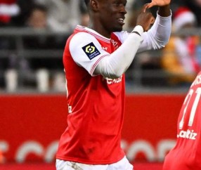 爱游戏(ayx)中国体育国际-布莱顿关键时刻调整名单，志在法甲名次提升，更衣室稳定，年轻球员得到机会的简单介绍