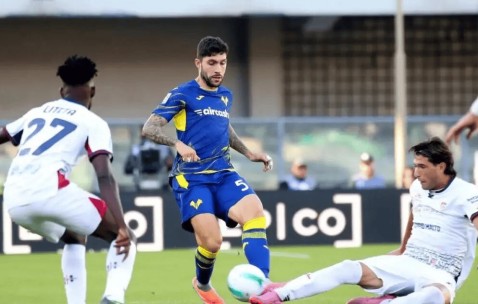 爱游戏(ayx)中国体育国际-赛地聚焦：意甲赛前热度飙升，山东男篮外线爆发，引发热议，赛程密集仍需轮换