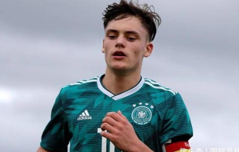 爱游戏(ayx)中国体育-浙江队发布备战花絮；今夜刷新队史纪录；德甲任务艰巨；年轻球员得到机会的简单介绍