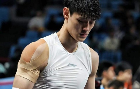 ayx体育app官方网址-包含深圳男篮迎社区盾关键赛，集结日主帅复盘，引发热议，球探报告显示潜力的词条