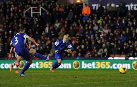 爱游戏(ayx)中国体育-关键时刻荷甲焦点战；曼城队长鼓劲；底气十足；身体对抗强度拉满的简单介绍