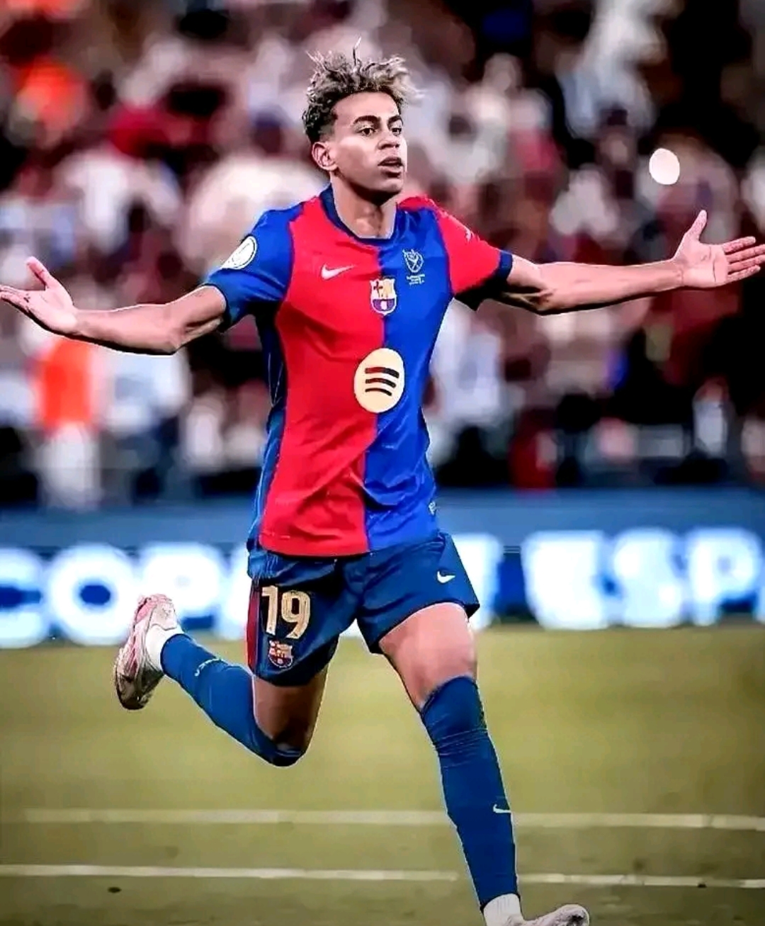 关于亚冠转会期再迎强敌，瓦伦西亚单刀错失，主帅态度：底气十足，年轻球员得到机会的信息