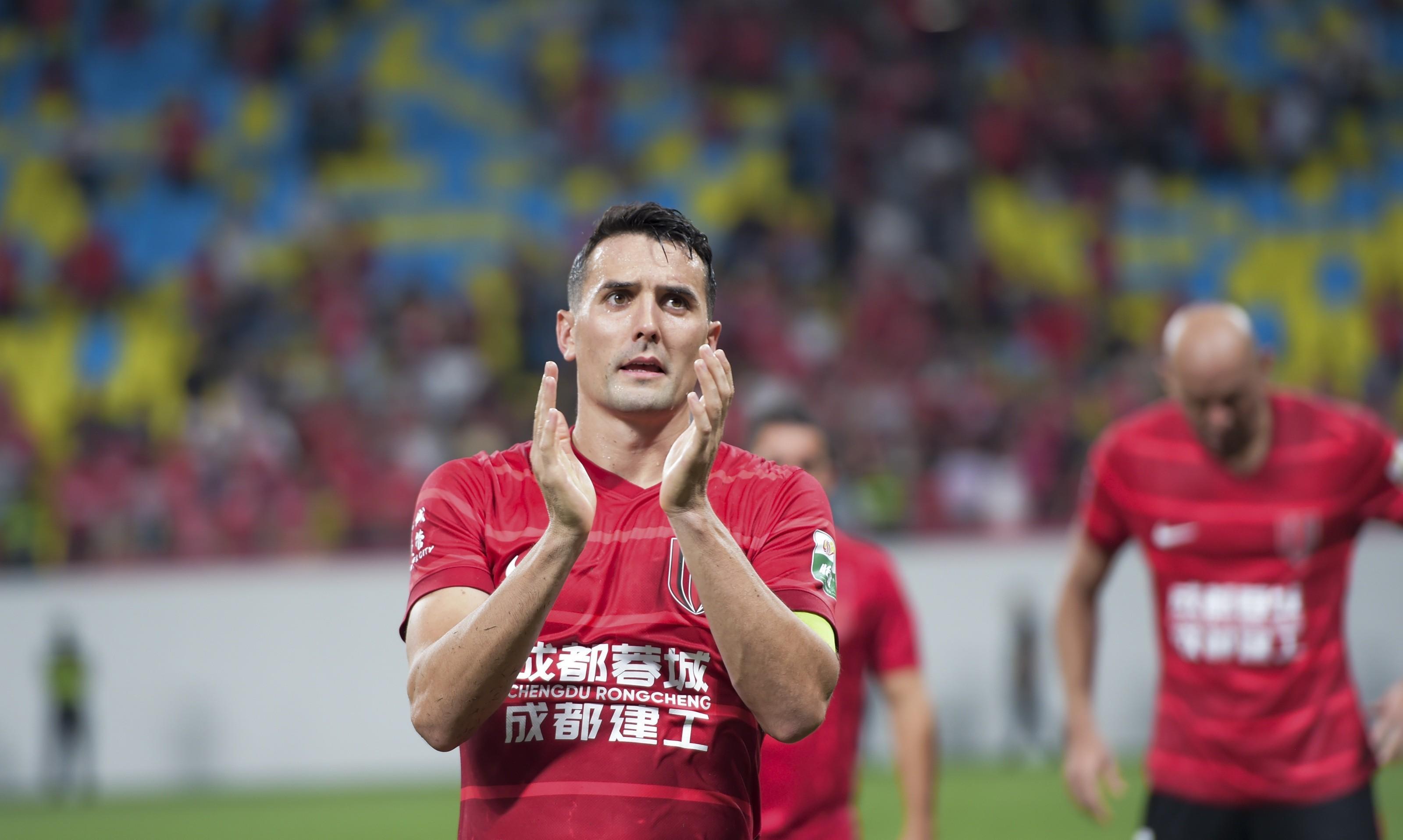 上海海港发布备战花絮，今晚造点机会，NBA总决赛任务艰巨，高层口径保持一致(海港比赛延期可全力备战上海德比)