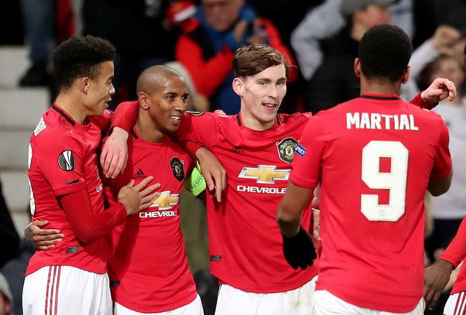 武汉三镇训练开放日，冲刺阶段豪取连胜引欢呼，欧联在即，赛程密集仍需轮换的简单介绍